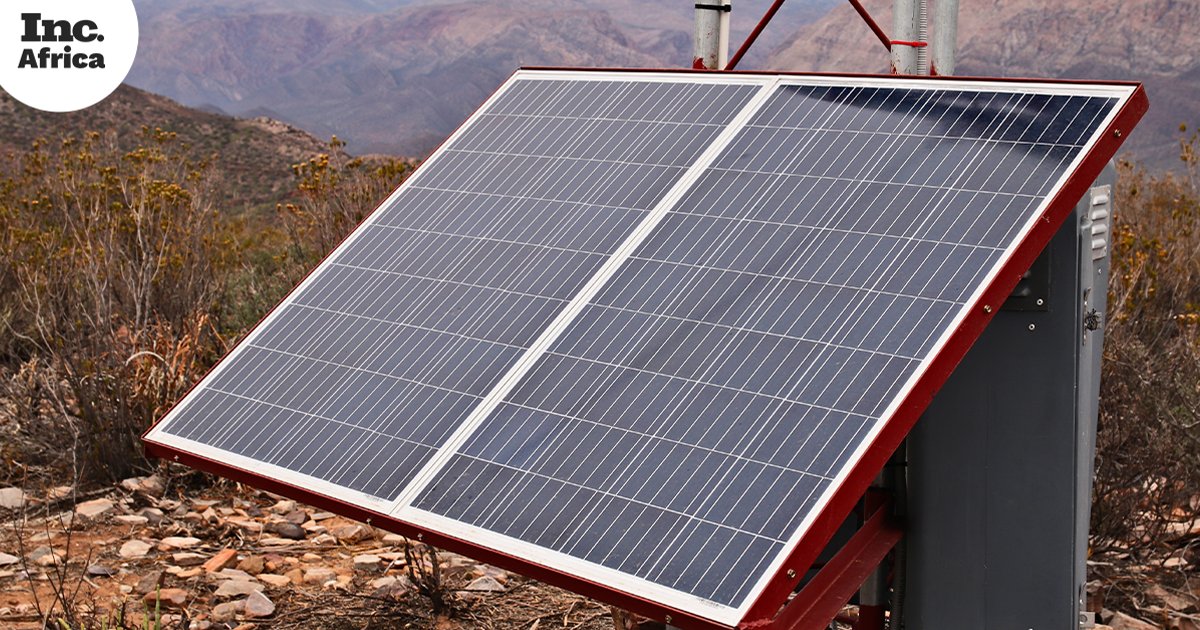 Brian Bakker & Lindiwe Molekoa, production editors (@incafricaed) on Twitter photo 