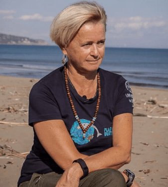 La prof.ssa Maria Cristina Fossi, ordinaria di Ecologia e Ecotossicologia, interviene fra poco al Convegno nazionale di Legambiente per presentare progetti di scienza e divulgazione su tema dei rifiuti in mare nel Mediterraneo.
Link per seguire la diretta:
youtube.com/live/AFr-iri9k…