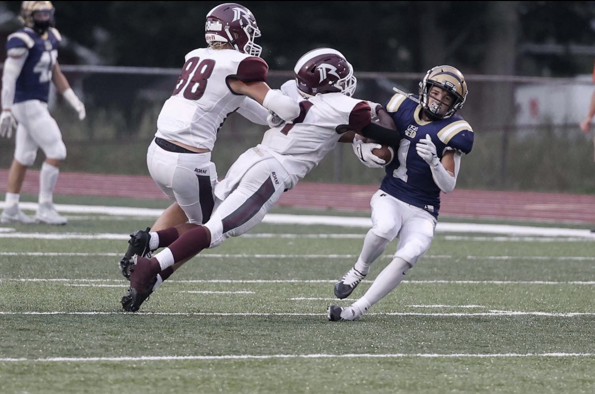 Regular Season Stats (Defense)..
82 Tot Tckls 
67 Solo
11 TFL
15 Asst
2 Blk FG’s