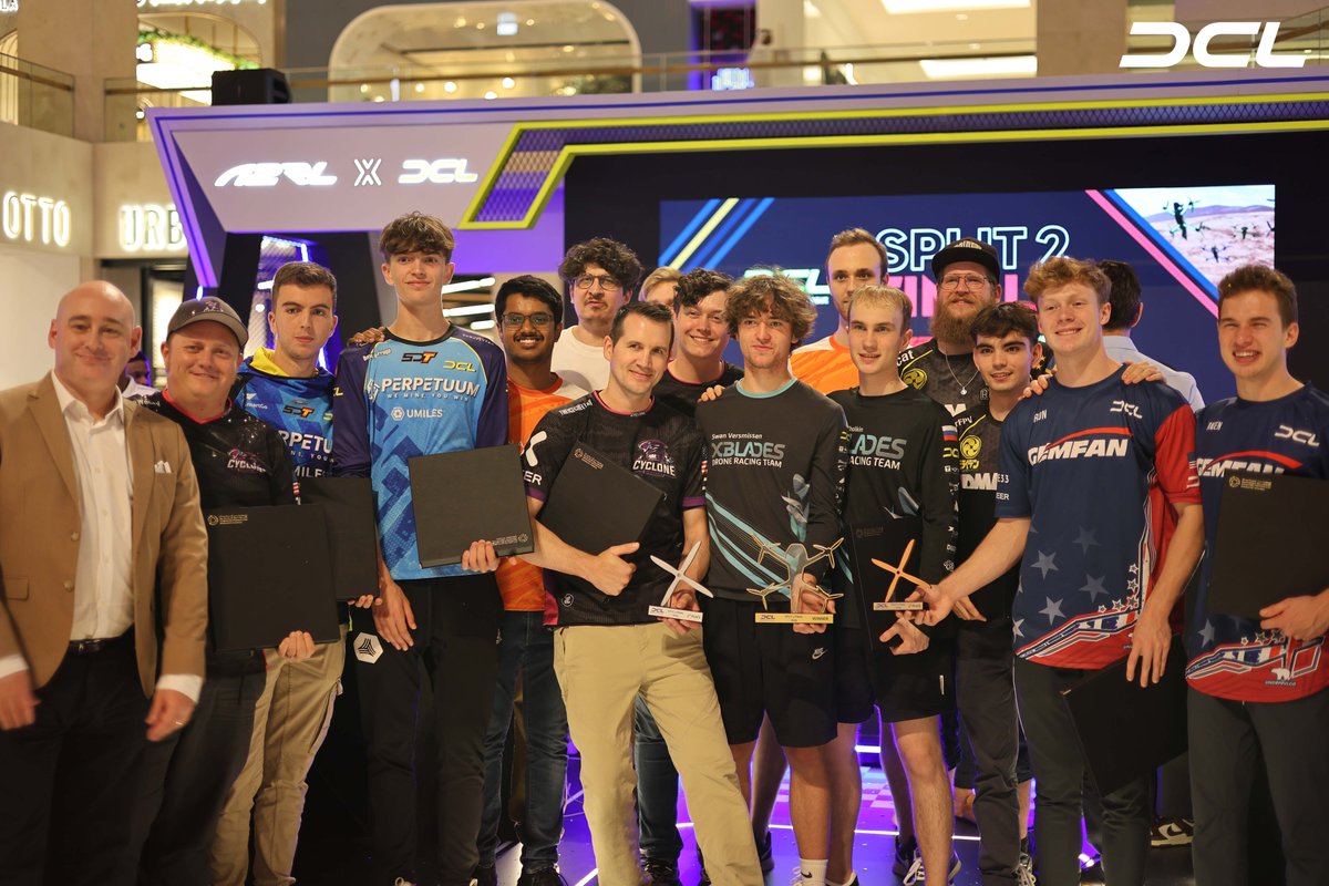 DroneChampionsL's tweet photo. Reflecting on unforgettable moments in Abu Dhabi at the DCL23 Split 2 Final.
@A2RLeague's hospitality made it a city to remember.
Here's a glimpse into the lasting memories in this vibrant city. 🏰✨
#DCL23 #Split2 #DCL23split2 #DCL23split2final #Split2Final #AbuDhabi #A2RL https://t.co/IKlf8a4f4z