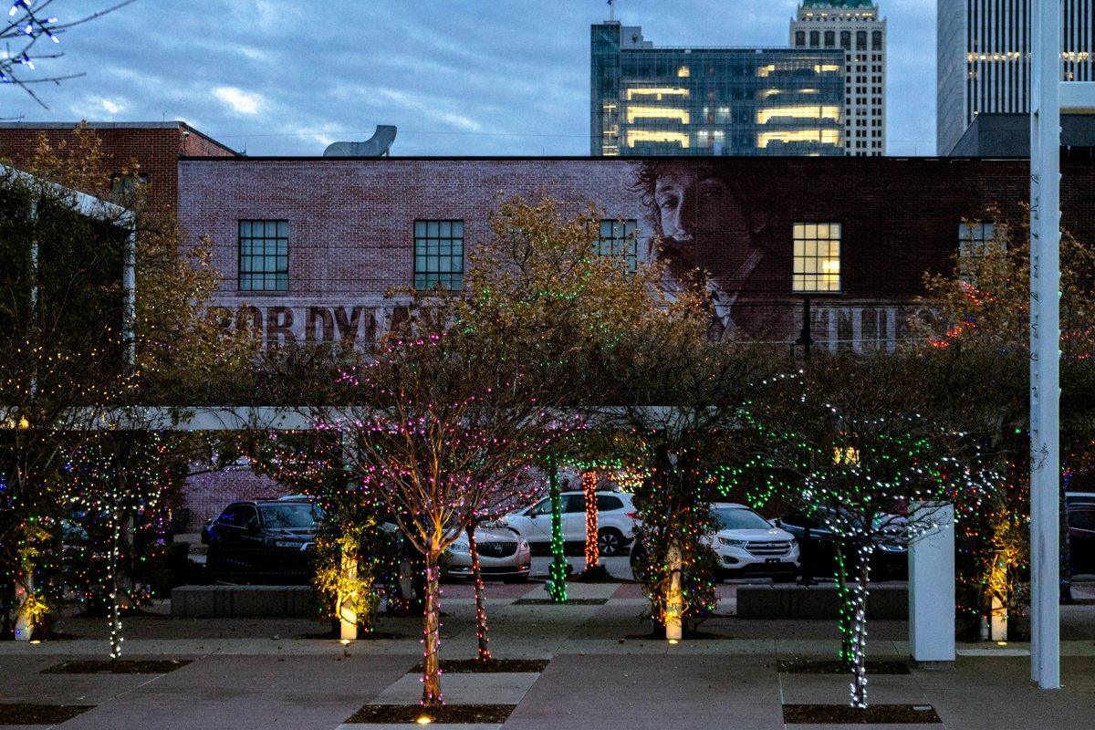 This Sunday evening, the center will host its annual Member Holiday Party. Join us for light refreshments, live music and private access to the center alongside fellow members as we toast to 2023 and look ahead to the new year. Free for members, RSVP at bobdylancenter.com/event/member-h…