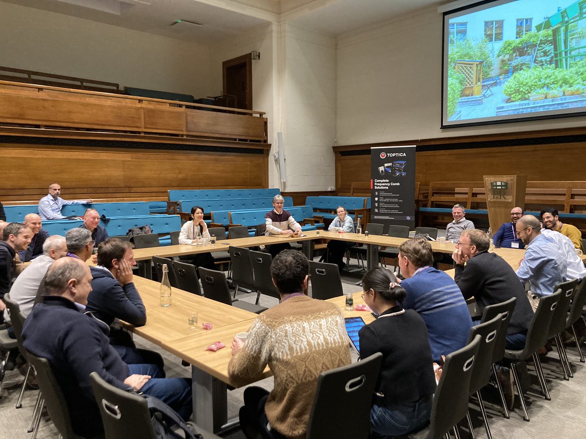 Final of the #FreQomb. Roundtable discussion on Unlocking the Ideal Frequency Comb: Bridging the gap between application and technology chairing by Prof Andrew Ellis