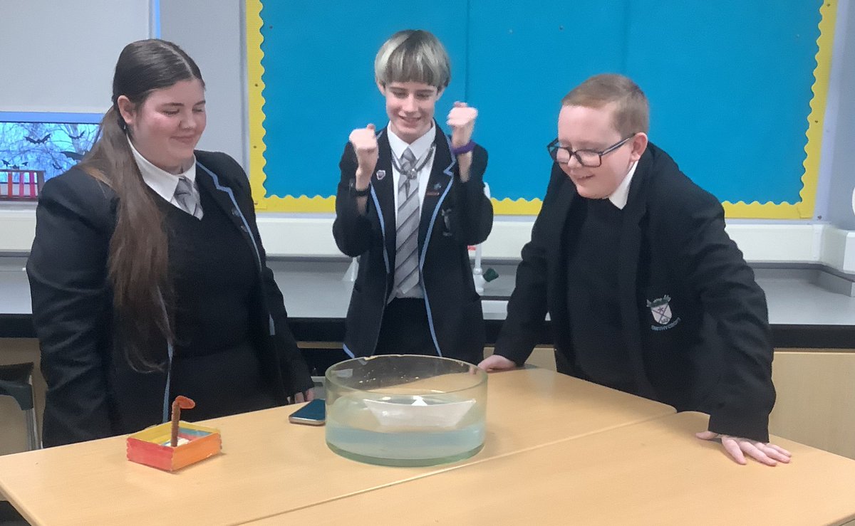 SmithycroftSci1's tweet photo. Tonight at BGE supported study we investigated buoyancy by building our own boats π£ββοΈ
#WeBelong #WeAchieve
#ScienceIsFun #ScienceIsNurturing https://t.co/6tL2P8JVyZ
