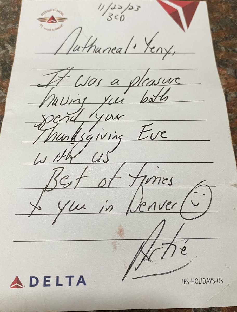 heavyweight913's tweet photo. In many cases customer service is dead ☠️ However, on our trip to Colorado (TPA>ATL>DEN) for Thanksgiving @Delta staff made us feel very special. Not only did they call us by name, we also got this note at the end of our trip (ATL>DEN) #SkyPriority #DeltaAir #CustomerExperience https://t.co/K5gjOWZ9qb