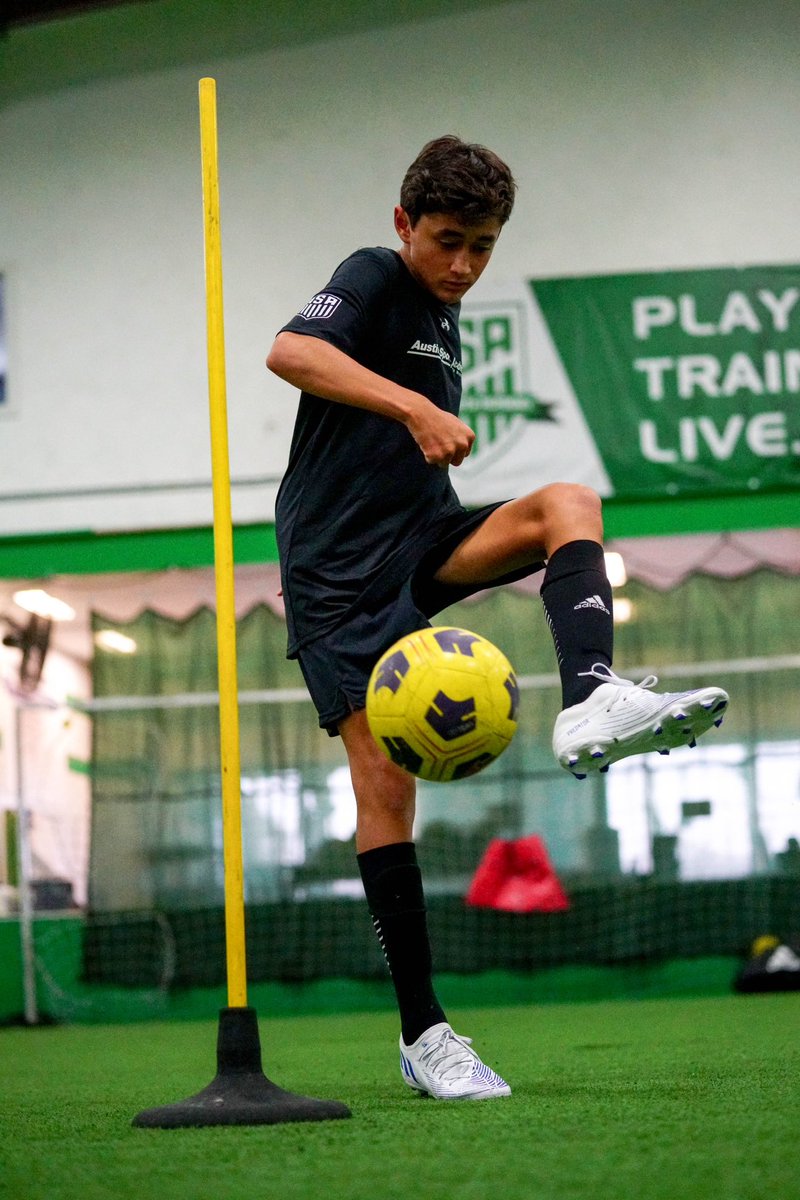 AusSportsAcad's tweet photo. Jr Elite and Elite soccer players, We look forward to seeing you all on the field. The schedule is published online and on our scheduling calendar in Mind and Body. Here are the dates for Elite and Jr Elite sessions through January 4th https://t.co/jzVmvkhufd