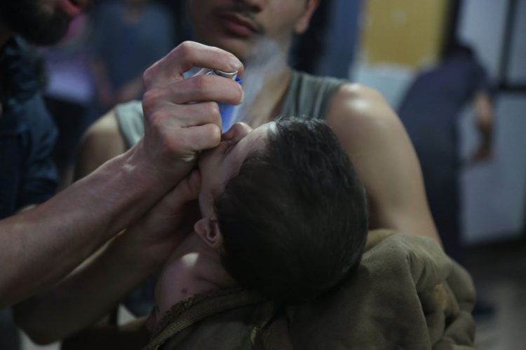 SyrianCoalition's tweet photo. الائتلاف الوطني يدعو إلى تحرك دولي لمحاسبة الأسد على استخدامه السلاح الكيميائي ضد المدنيين

المزيد: https://t.co/z1H61Mkdj5  

#سوريا #إدلب #إجرام_الأسد #الأسلحة_الكيميائية https://t.co/v3G3Z8ozWn