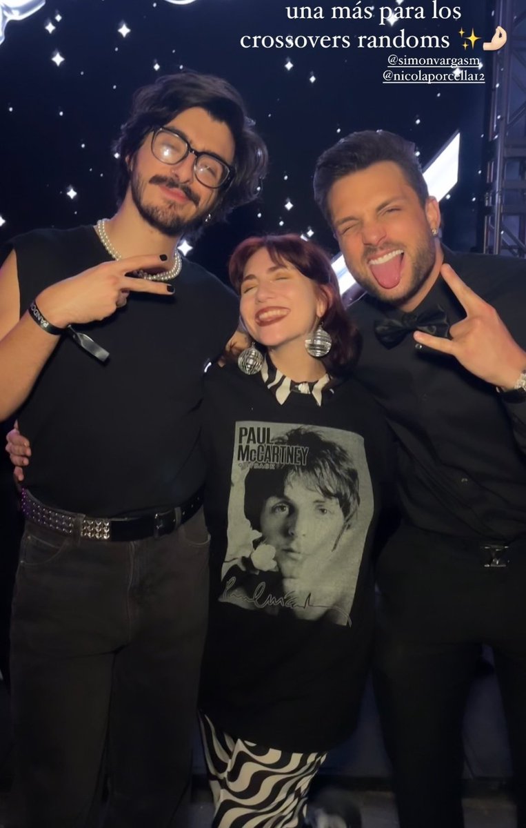 dongminomnom's tweet photo. SE REUNIERON
EL MUNDO VOLVIÓ A SANAR https://t.co/Uevf9OWeOJ