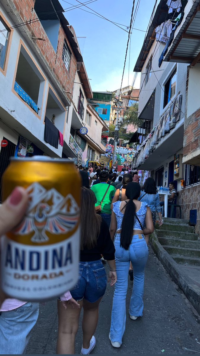 SANDRALORENAA20's tweet photo. Mi paseo por Colombia 🔥
#southamericatrip, #travelphoto #traveldiary #traveldiaries #travelling 
#travelblogger #travelgram 
#traveladdict #instatravel https://t.co/ciW7p6yjI0
