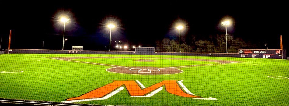 I’m extremely excited to announce my commitment to McLennan Community College!! I’d like to thank God, my family, friends, coaches, and everyone who has helped along the way. #BosqueBoys @CoachTJohnson45 @CReyes643 @TwelveRecruits @TMote42