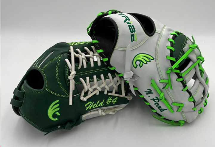 TribeGloveCo's tweet photo. The first batch of Quaker gloves are in and look ELECTRIC ⚡️. Thanks to @DubC_CoachMeg and @DubC_Softball for this latest wave of 🔥 designs. @kenzieoneil_23, @held_rylee #WeAreDubC https://t.co/gj8tADGnFt