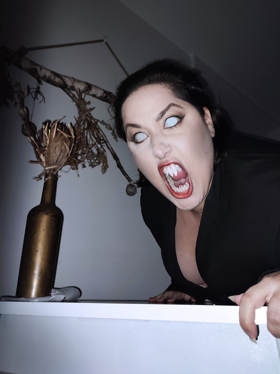 Lady Mariam tweet media