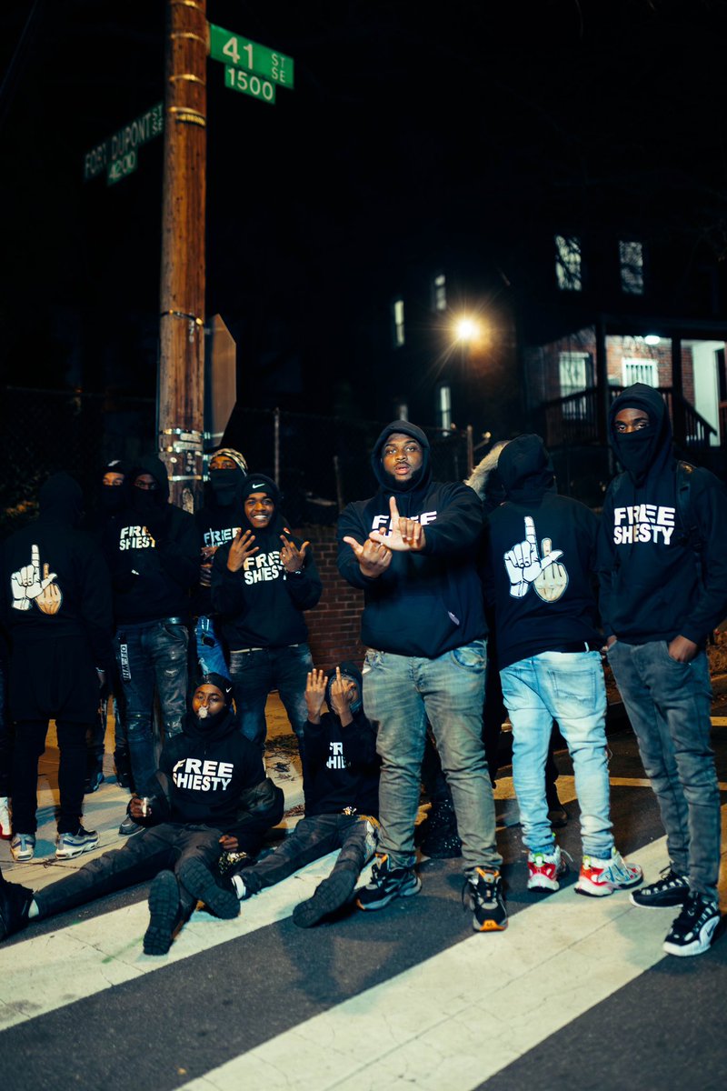 41boog's tweet image. Steady SCREAMING FREE SHIESTY ⏳🔓 Like I’m tryna Start a PROTEST 🪧 💯 #FREEDAMEN #WEDAONES #1500BLK #FREESHANK #FREEBLACK #FREEBG #GETWELLSOUF