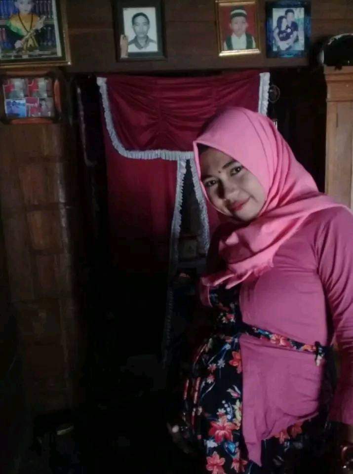 ImdadAja's tweet photo. Pasutri https://t.co/CJgs2eoApE