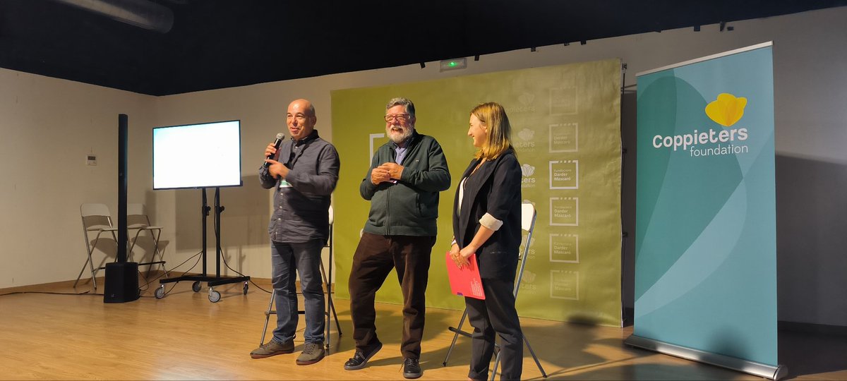 sllanoipa's tweet photo. Hasiera eman diogu V. eskola subiranistari.

#VEscolaSobiranistaMallorca https://t.co/oJomx3sRYD