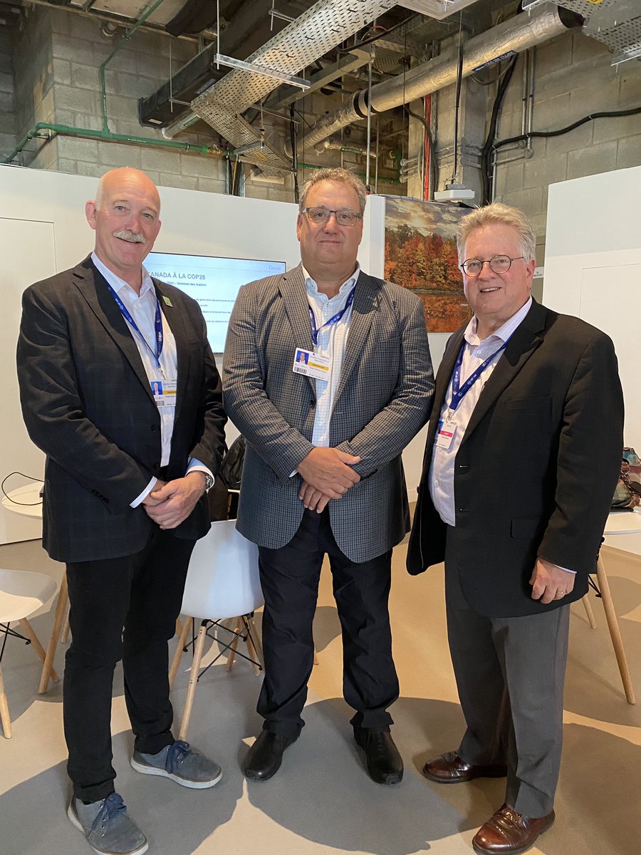 SenatorRobBlack's tweet photo. Canadian agriculture being represented at #COP28! Great to run into @CFAFCA’s President, Keith Currie and VP Todd Lewis in the Canada Pavilion. @curb1961 @SenateCA #AgMatters #CdnAg https://t.co/h5bQK7vwNh