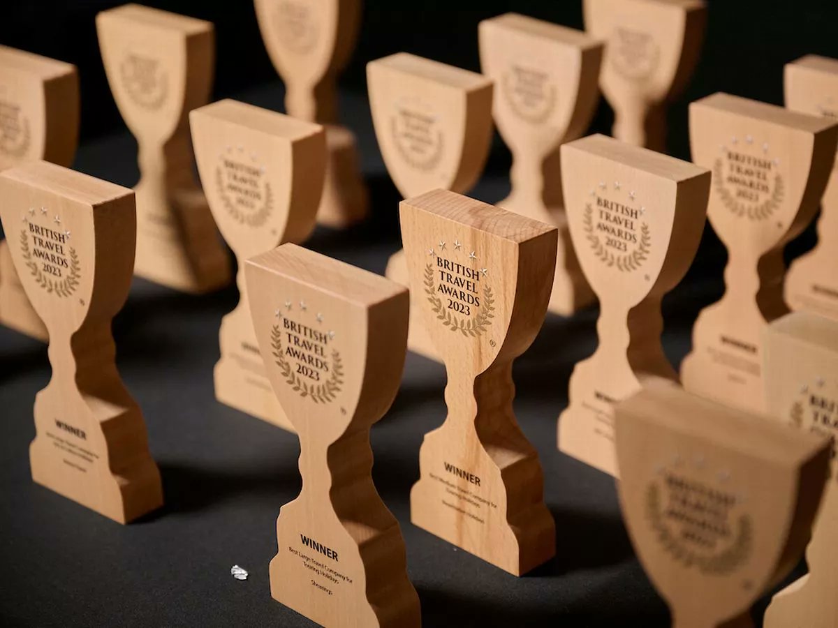 Massive Congratulations, to all our clients at the #BritishTravelAwards this week!  

9 Golds 🥇

7 Silvers 🥈

3 Bronze 🥉

Across our Brazil St Clients.
Big congratulations to Solmar to cleaning up on the night

#DistantJourneys #Caledonian #SolmarVillas #UKBreakways #Icelolly