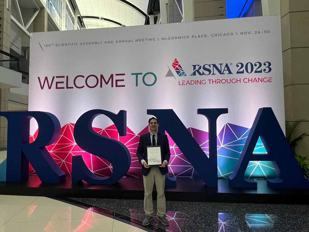 I cannot think of a better way to conclude this amazing year than by being honored with an RSNA Trainee Research Award. Special thanks to my incredible mentors, Dr. Mannudeep Kalra and Dr. Subba Digumarthy, who have been my role models during my time at @MGHImaging