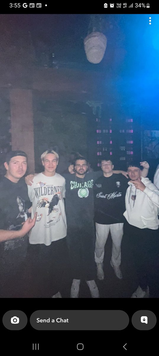 quizr6's tweet photo. Some soldiers have fallen early but the fellas remain going crazy https://t.co/rIuAsrLG9f