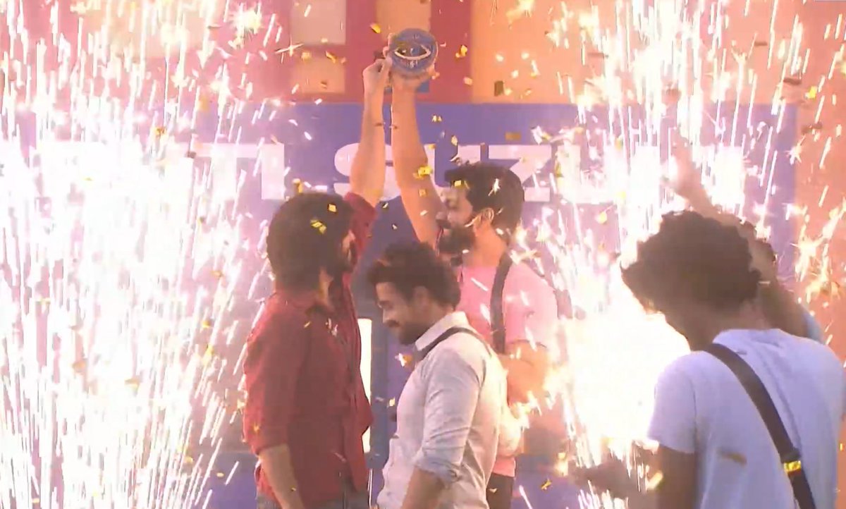 RavikumarJSP's tweet photo. This week total 12 game's lo 

Nijanga Kastapadi aadindi #AmbatiArjun &amp; #PallaviPrasanth Deserves to win No doubt about it 

Arjun they way he played is super
Congratulations Arjun

Alage Hungry cheetah 🐆 #Prashanth weell done 👍🏻💥

#BiggBoss7Telugu
#BiggBossTelugu7 https://t.co/wf6j4gGoiO