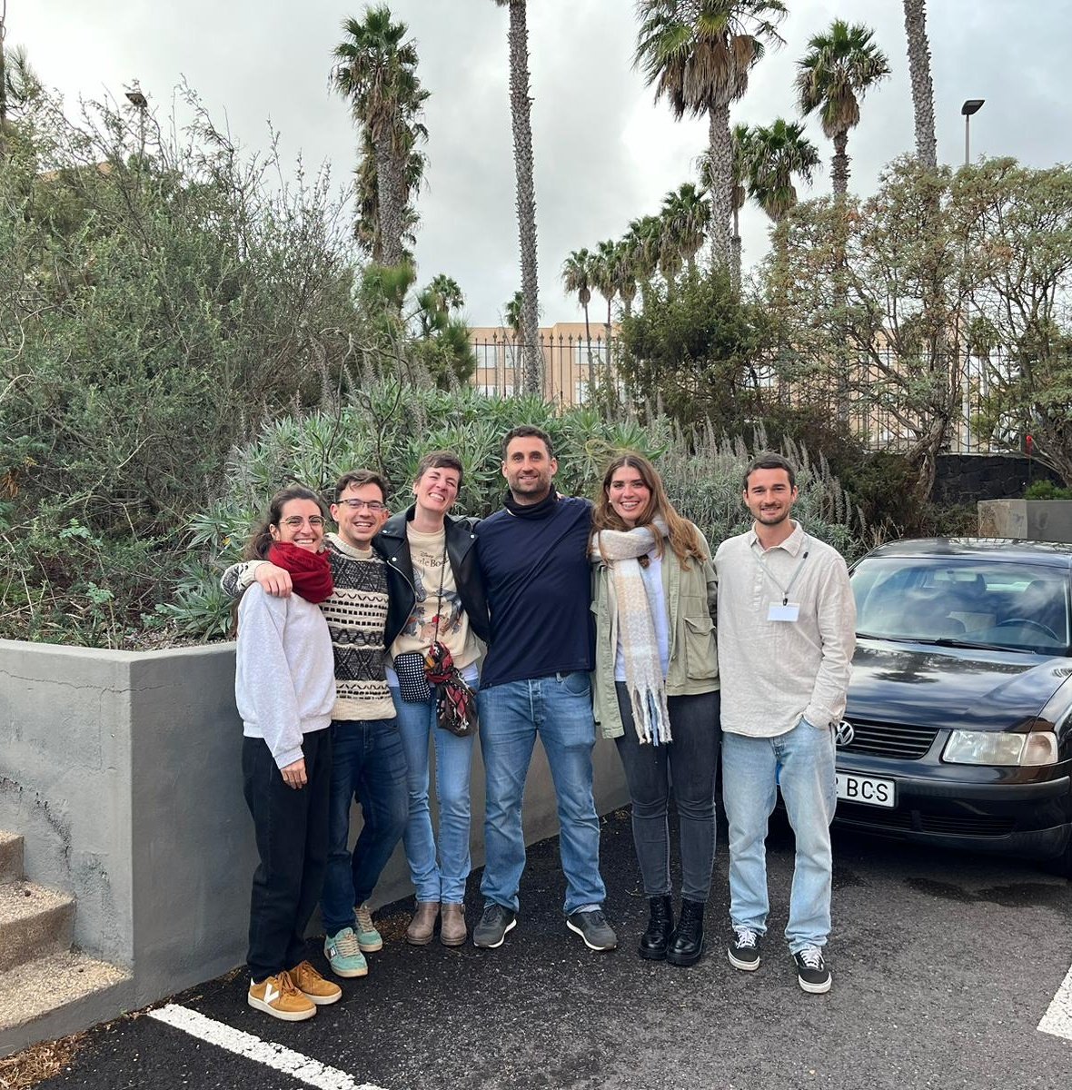 🎄Celebrating Xmas joyfully with @IPNA_CSIC family! 🌟Exciting news adds to our festive cheer, a warm welcome back to @NiraVega now joining the @SoilEvoEcoLab as a dedicated predoctoral researcher for the #SoilInvaders @AgEInves project! 👏🏼Cheers to teamwork and new beginnings!🎉