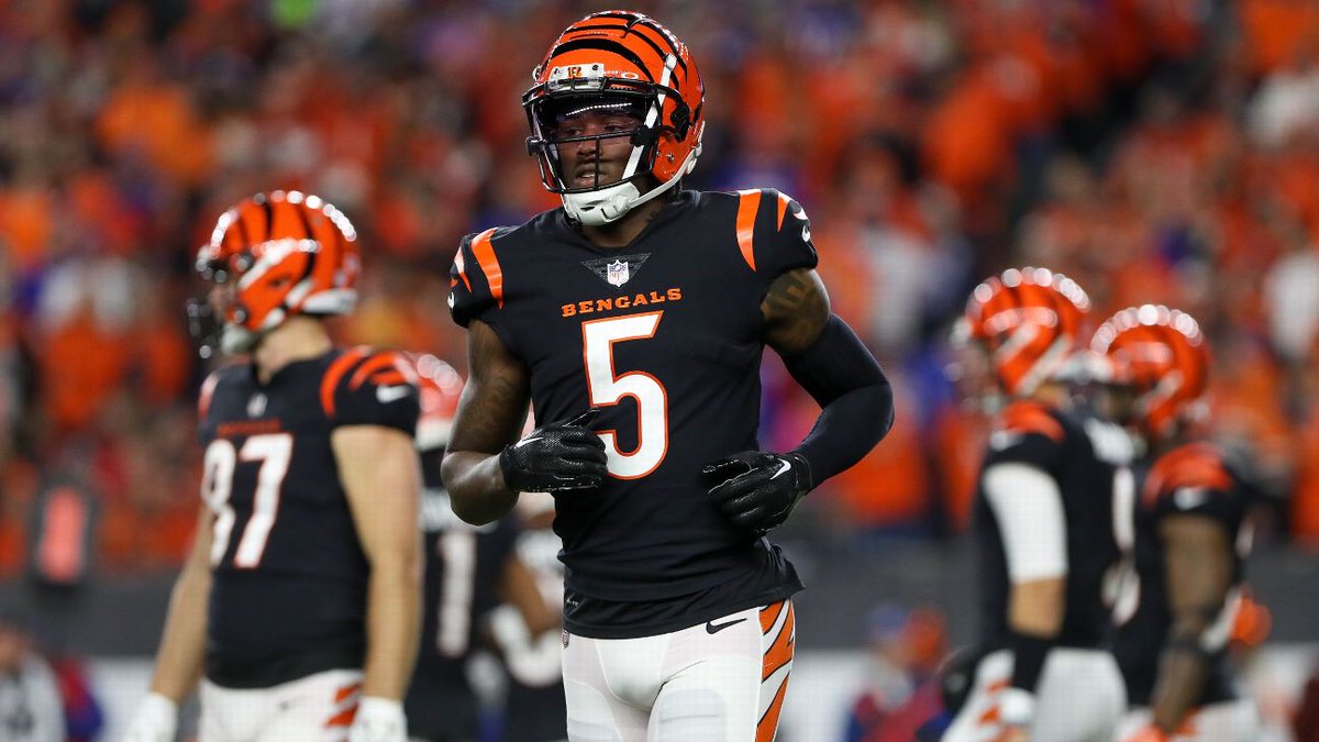BengalsWest's tweet photo. MONDAY NIGHT! Join the best fans in football for #CINvsJAX - @thecantikila doors at 4, plenty of time for the 5:15 kickoff. Food and drink specials galore...so come on out, why dontcha? 

The CanTiki - 11100 Magnolia Blvd, North Hollywood

#WhoDeyInLA #WhoDeyNation #MNF #Bengals https://t.co/BklVezAFA3