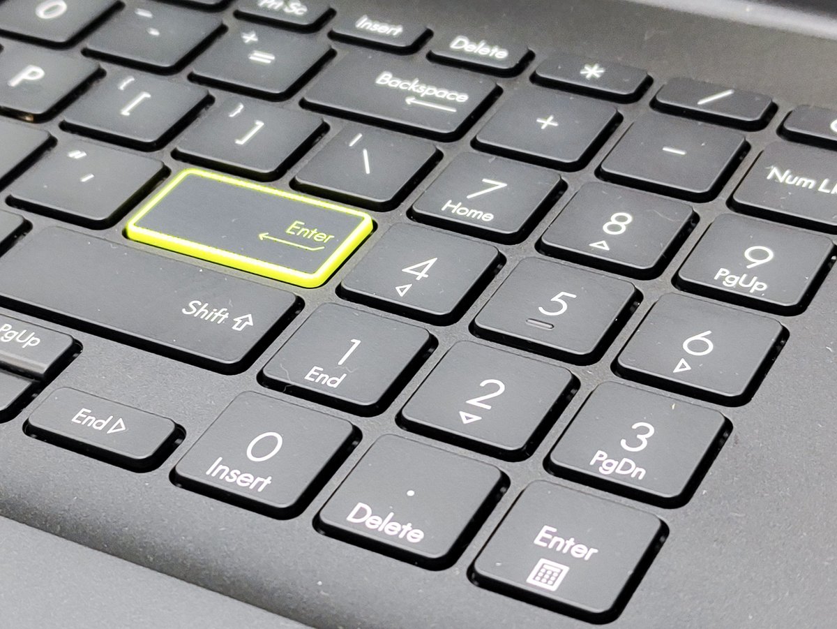 A1Trade's tweet image. 🚀Sold my trusty #ASUSVivobook 15 at @A1Pawns. It&apos;s been a powerhouse of productivity and play, from zippy multitasking to crystal-clear visuals. 💻 No box, but charger included!
In search of a robust laptop companion or sell yours? Swing by #A1! 🌐
#PowerfulComputing #ASUS #Pawn