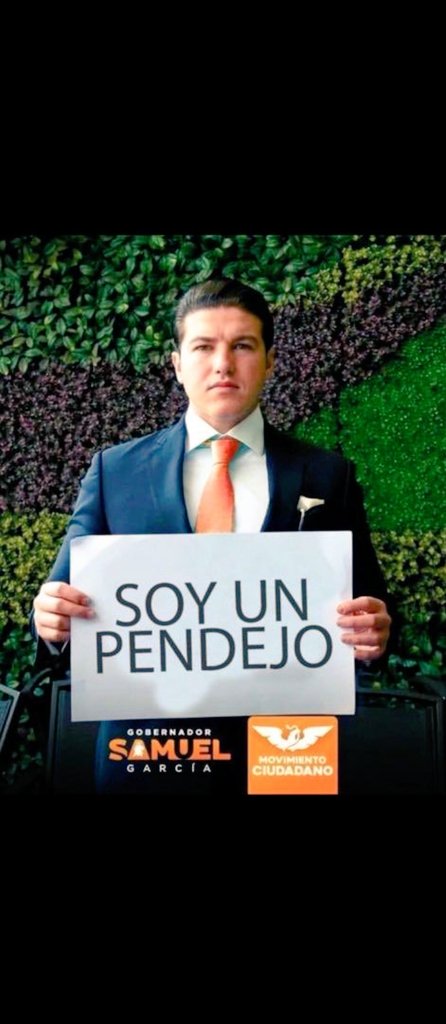 Reyesa0166's tweet photo. Quiere ser igual , al que está en la silla. https://t.co/eT7KzbgPYf