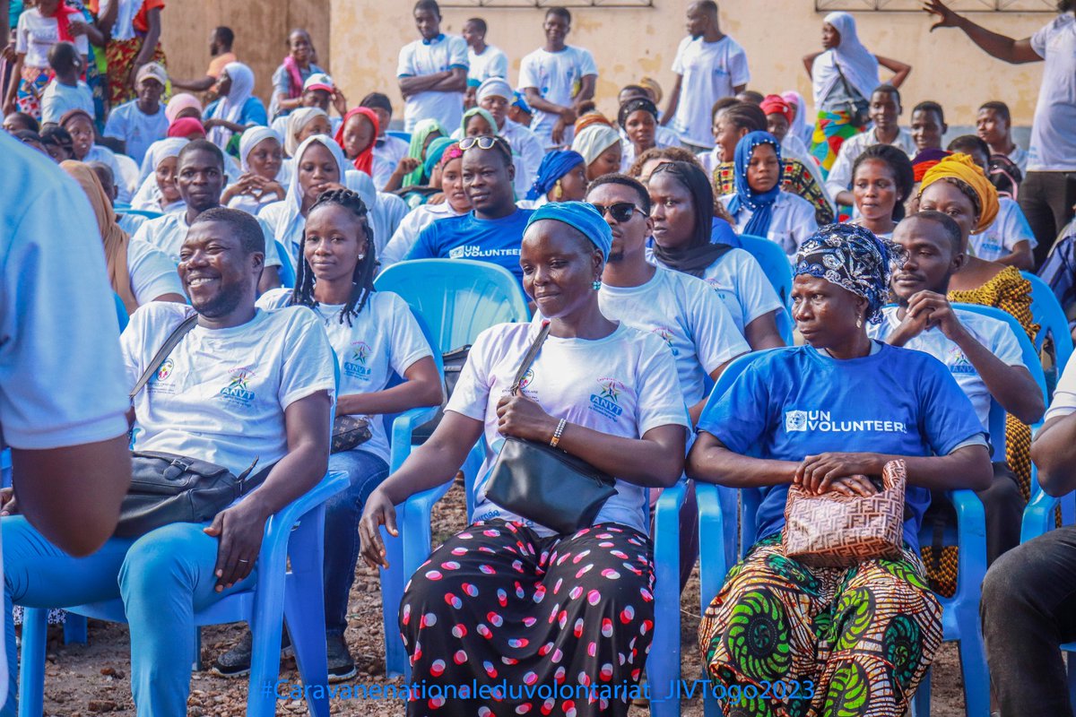 DiengMarieme2's tweet photo. La caravane a pris fin cet après-midi à Atakpamé dans la région des Plateaux. Elle reprendra le 4 décembre 2023 à Lomé
#SiToutLeMondeLeFaisait
#JIV2023
#UNVTOGO
#programmeVnu
#Vnu
#VNUSenegalGambie https://t.co/8JGpIZTuIG