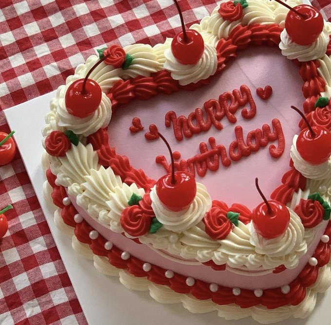 This is my 🎂 BIRTHDAY 🎂 month 🥳 If you want to pamper me, I&rsquo;m always happy to receive tips on CB: https://t