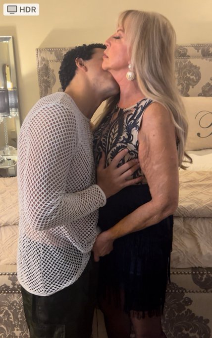 I'm now an Ocala resident!  Well, dual residency, I still have my former residence until December 24