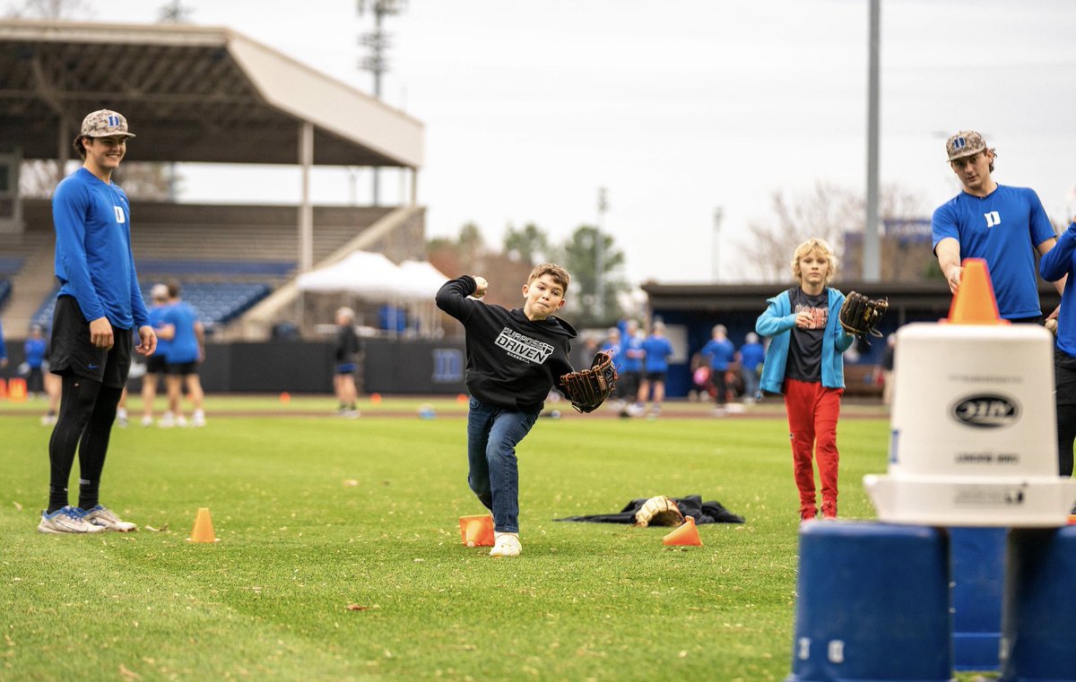 DukeBASE's tweet photo. Drive for a Cause is in full swing! 

#GoDuke https://t.co/9PACQjH2kf