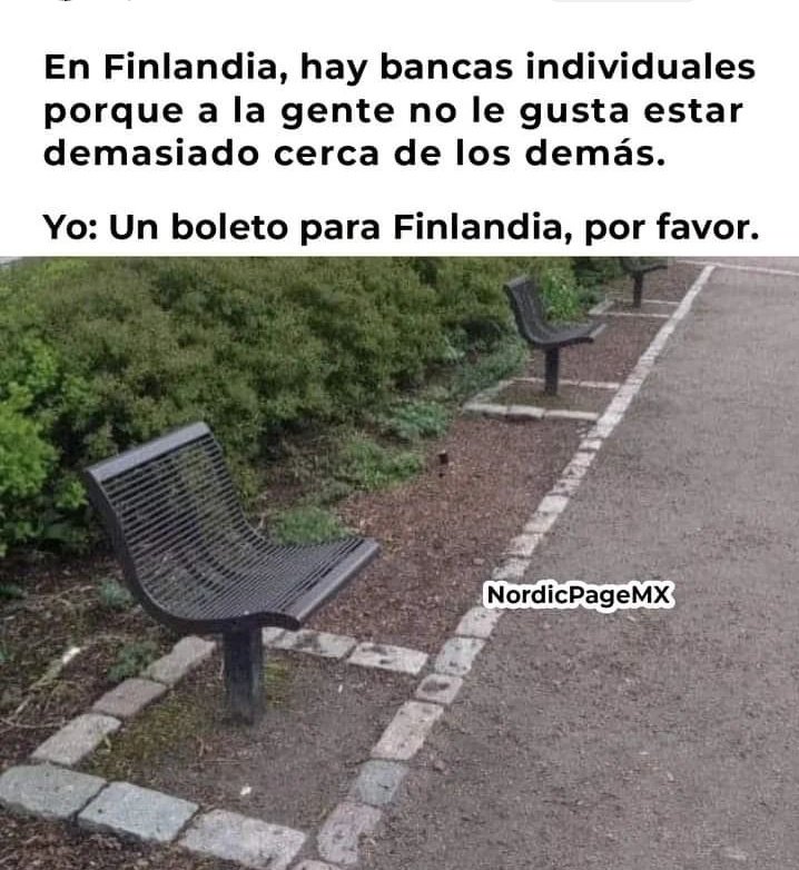 EBuiria's tweet photo. Les molesta que un extraño se siente al lado? https://t.co/eiOybMBLO2