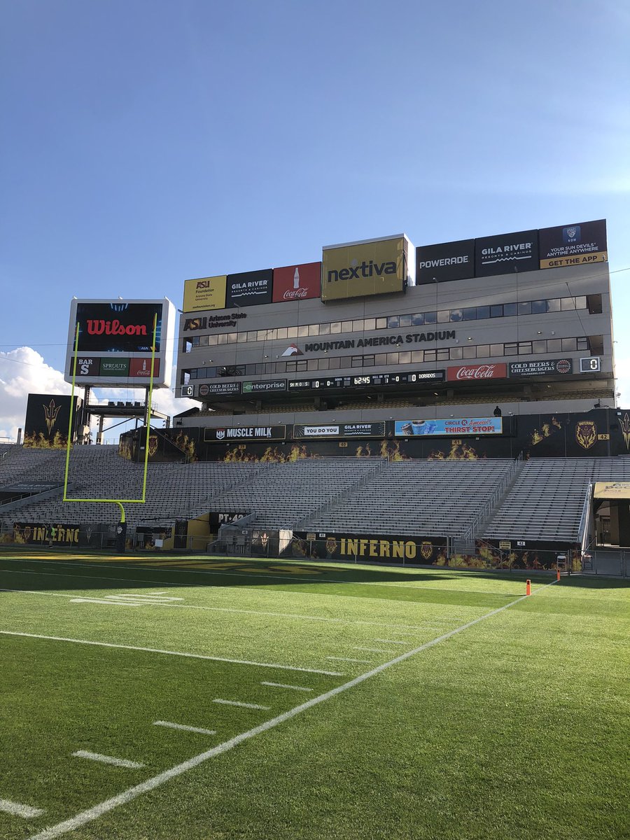 Coach Hoff (@coach_hoff_) on Twitter photo State Championship 🏈 Game 1️⃣
<a href="/cdo_football/">CDO Football</a>🗿and @football_yc ☘️
Reppin <a href="/NAU_Football/">NAU Football</a> with <a href="/coachHbeemiller/">Harrison Beemiller</a> & <a href="/CoachA_Davis/">Austin Davis</a> State Championship 🏈 Game 1️⃣
<a href="/cdo_football/">CDO Football</a>🗿and @football_yc ☘️
Reppin <a href="/NAU_Football/">NAU Football</a> with <a href="/coachHbeemiller/">Harrison Beemiller</a> & <a href="/CoachA_Davis/">Austin Davis</a>