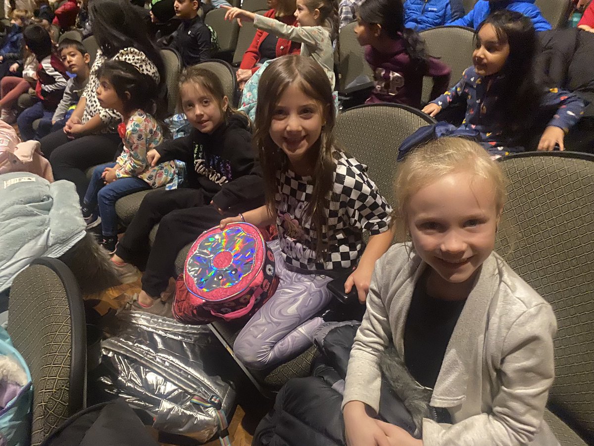 Liz Gutt tweet media