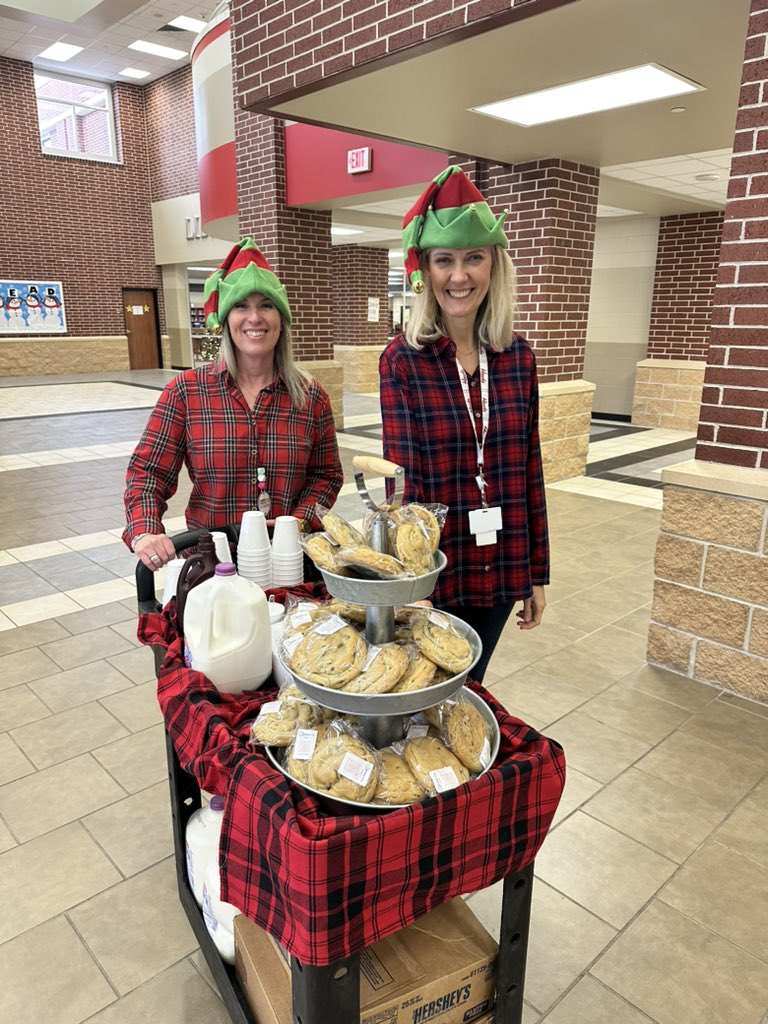 Olivia Robinson tweet media