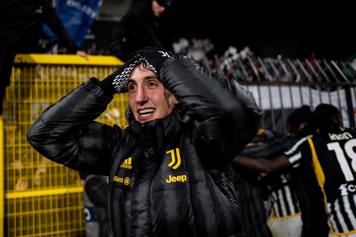 JuventusFC tweet media