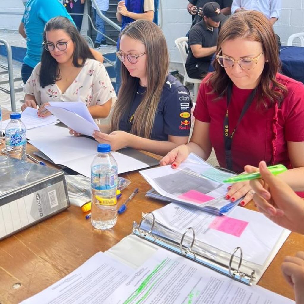 OMG_Strategy's tweet photo. Felicitamos a @OpSonrisaRD por su 32ª Jornada Quirúrgica Internacional, llevada a cabo en el Hospital Dr. Vinicio Calventi. Nos sentimos orgullosos de colaborar con tan valiosa iniciativa.

#OMG https://t.co/SXNzbSkNTW