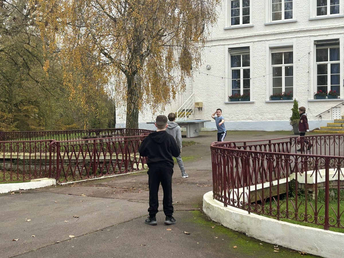 2 weeks since Y8 came back from Chateau d’Ebblingham and tried to burn off some energy before the coach trip. 

#StCuthbertsmenofthe4Cs