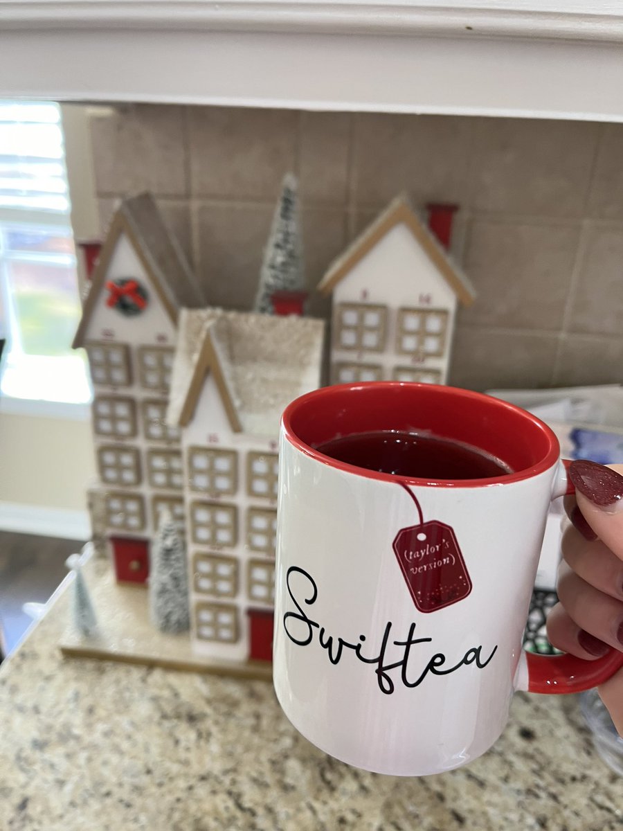 RatchetLeah's tweet photo. Itโs #AdventTea day 1!!! https://t.co/isdkqfE2ZB