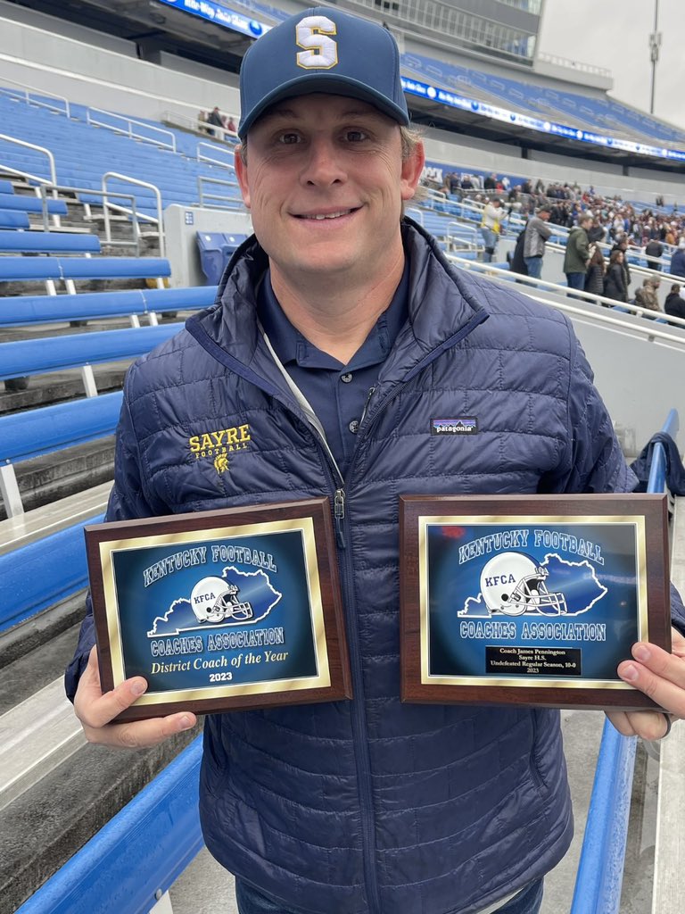 Congrats to @HerdFB alum @ChadPennington on winning 2023 @KFCA_Coach District Coach Of the Year and leading @lexsayrefb to an undefeated season. #HerdFamily #OneHerd