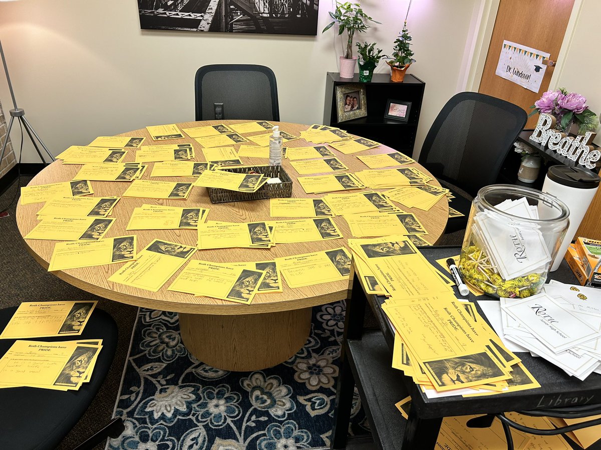 Dr. Marie C. Windover tweet media