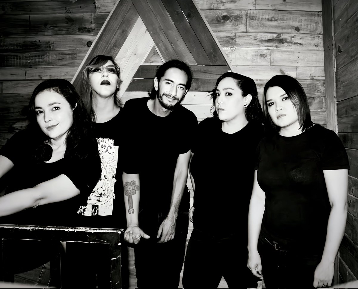 yulipopmx's tweet photo. Tocamos mañana sábado 02 diciembre 
#SweetHome2 #love #punks2023 #punks https://t.co/8m1juQlR1e