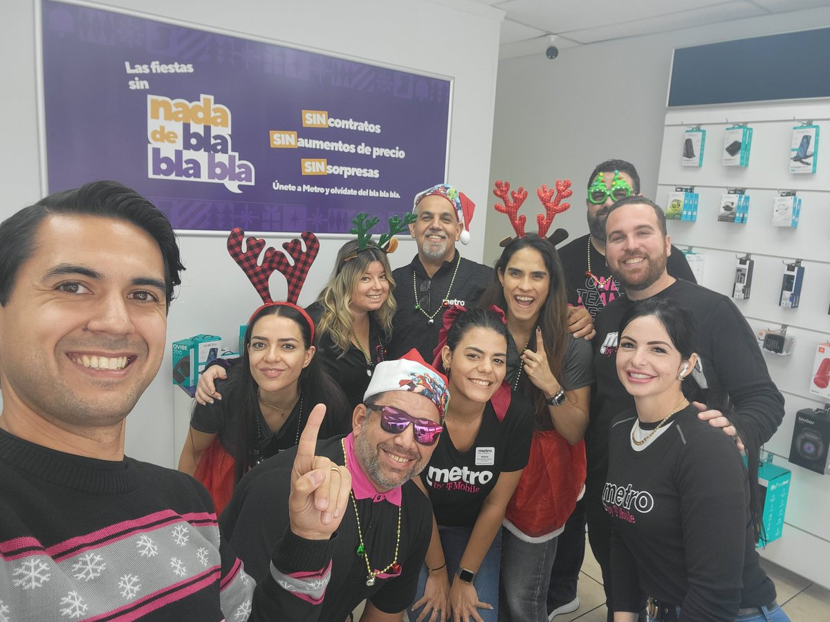 RodolfoVollmer's tweet photo. 🌟 Exciting News! 🌟 Bursting with pride as 5 incredible locations soar to the top of our SFL ranker for November! 🚀🎉 Massive congratulations to these stellar spots for stealing the spotlight and making this month truly sensational! 🌍✨ #SFLTop5 #NovemberRankings 🏆 https://t.co/VZIBmiV9II