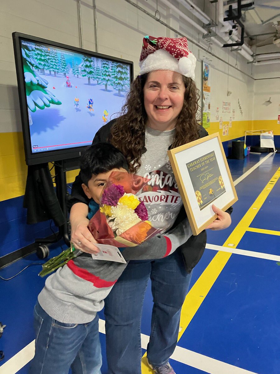 Sarah Prather tweet media