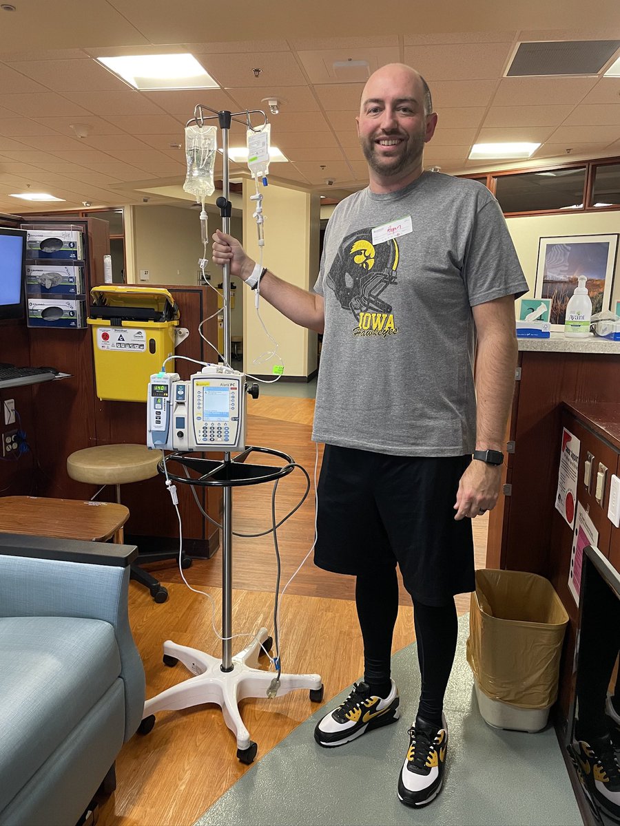 ryandwars's tweet photo. Chemo #37 ✅ 

See my health update in the link. https://t.co/BjTUJC2QT7

#PancreaticCancer #pancreaticcancerawareness
#cancersurvivor https://t.co/dlD4sJ3S7j