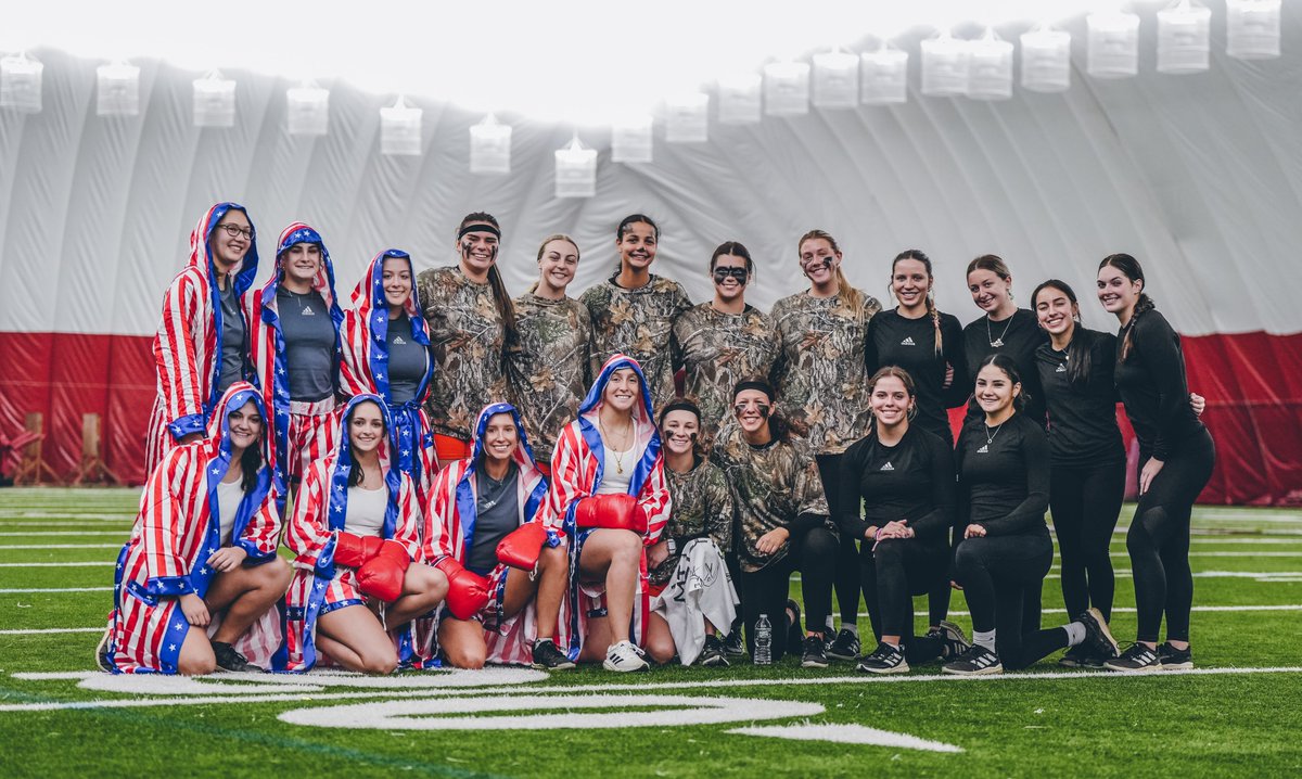 UMass Softball tweet media