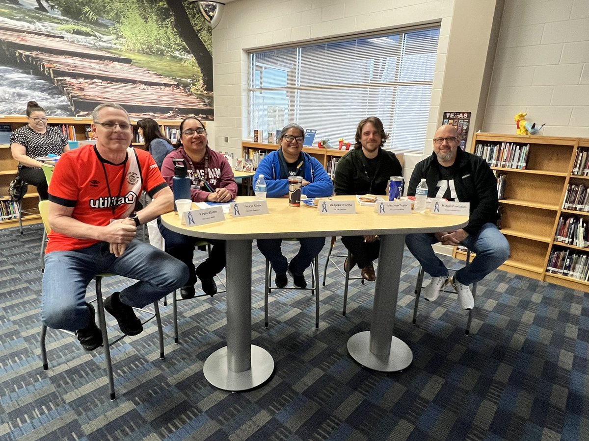 Gonzales_MSMath's tweet image. A special visit to @NISDFolks today where our principals heard from math teachers about their journey with productive struggle in math classrooms. Then a fantastic learning walk to see it in action!