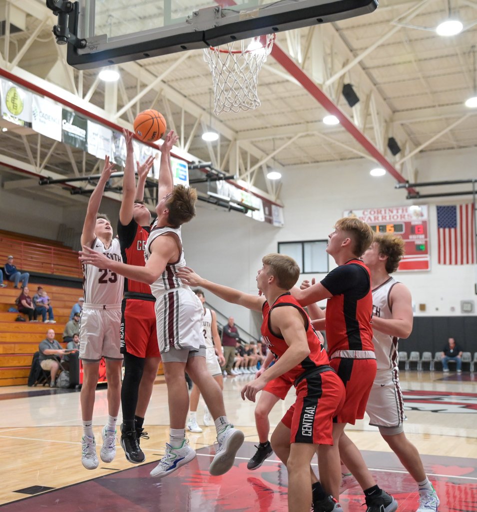 🏀Basketball is in full swing with home games tonight vs Blue Mountain. Girls start at 6:00 with Boys to follow. The Aggies and Lady Aggies will also be in action tomorrow at Wheeler. Game time is 2:30, beginning with JV boys. Good luck Aggies!