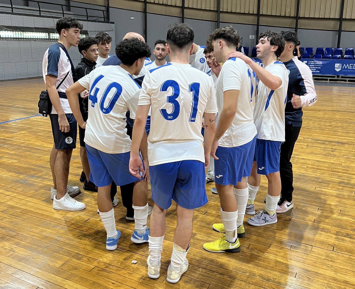 FINAL DEL PARTIDO!

El Juvenil Autonómico empata en su viaje del viernes a Alcora.

Alcora FS 3️⃣- 3️⃣Juvenil A 

⚽️⚽️Héctor Bascuñana
⚽️Rubén Ayala