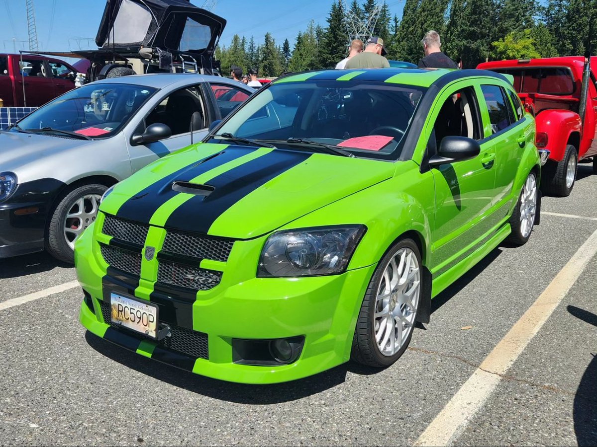 mopars_and_more's tweet photo. Love the Dodge Caliber as i have a soft spot for them. #dodge #dodgecaliber #dodgecalibersrt4 #srt4caliber #dodgecolt #plymouth #plymouthprowler #jeep #jeepcj #jeepcj7 https://t.co/HEoU8Tgyi2
